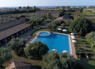 Borghetto Beach Club Resort Tourland